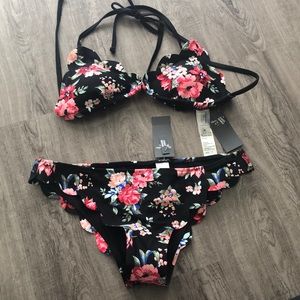 Abercombie & Fitch Bikini Set